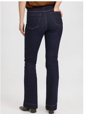 Laura Pull-On Flare-Leg Jeans